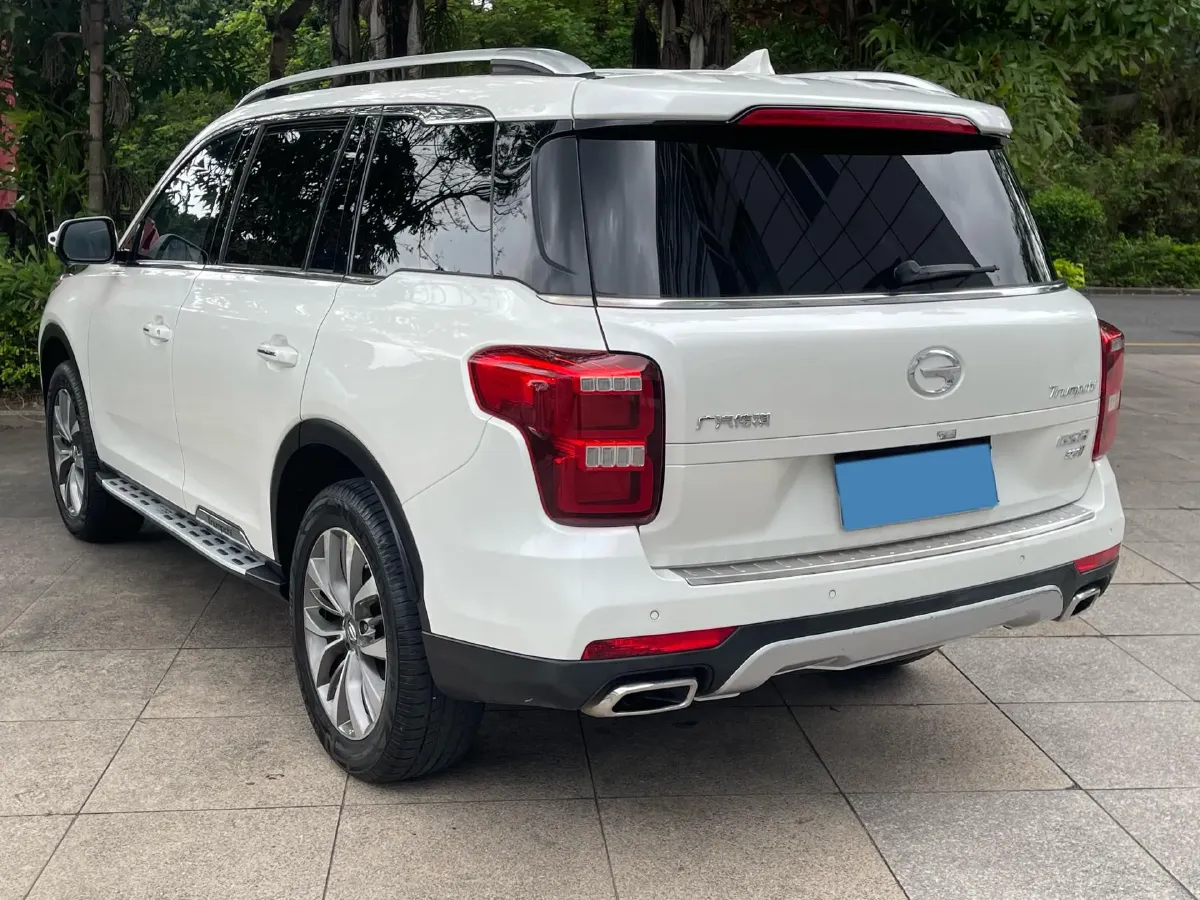 2017 GAC Trumpchi GS8 2.0T 201HP L4 6AT,autocango,china used car exporter,china ev exporter,chinese used car exporter,chinese used ev exporter