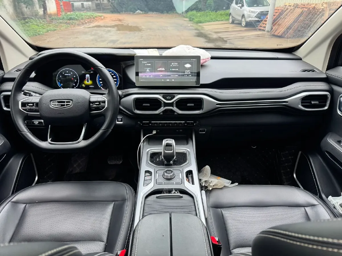 2020 Geely Okavango 1.8T 184HP L4 7DCT,autocango,china used car exporter,china ev exporter,chinese used car exporter,chinese used ev exporter