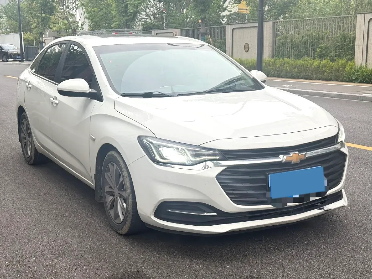 2022 Chevrolet Monza 1.5L 113HP L4 6AT,autocango,china used car exporter,china ev exporter,chinese used car exporter,chinese used ev exporter