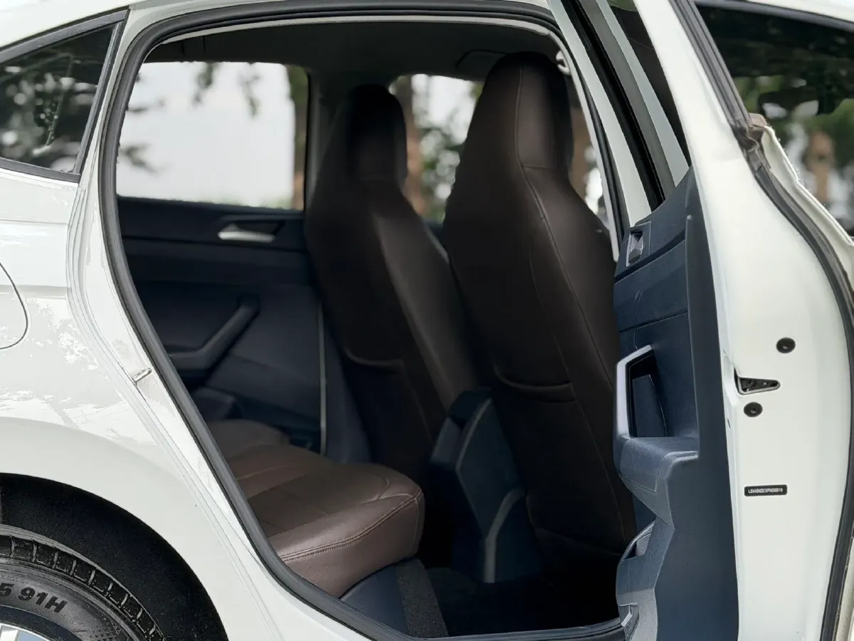 2023 Volkswagen Lavida 1.5L 110HP L4 6AT,autocango,china used car exporter,china ev exporter,chinese used car exporter,chinese used ev exporter