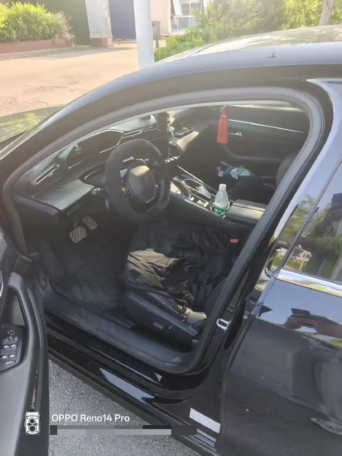 2022 Peugeot 508 1.8T 211HP L4 8AT,autocango,china used car exporter,china ev exporter,chinese used car exporter,chinese used ev exporter