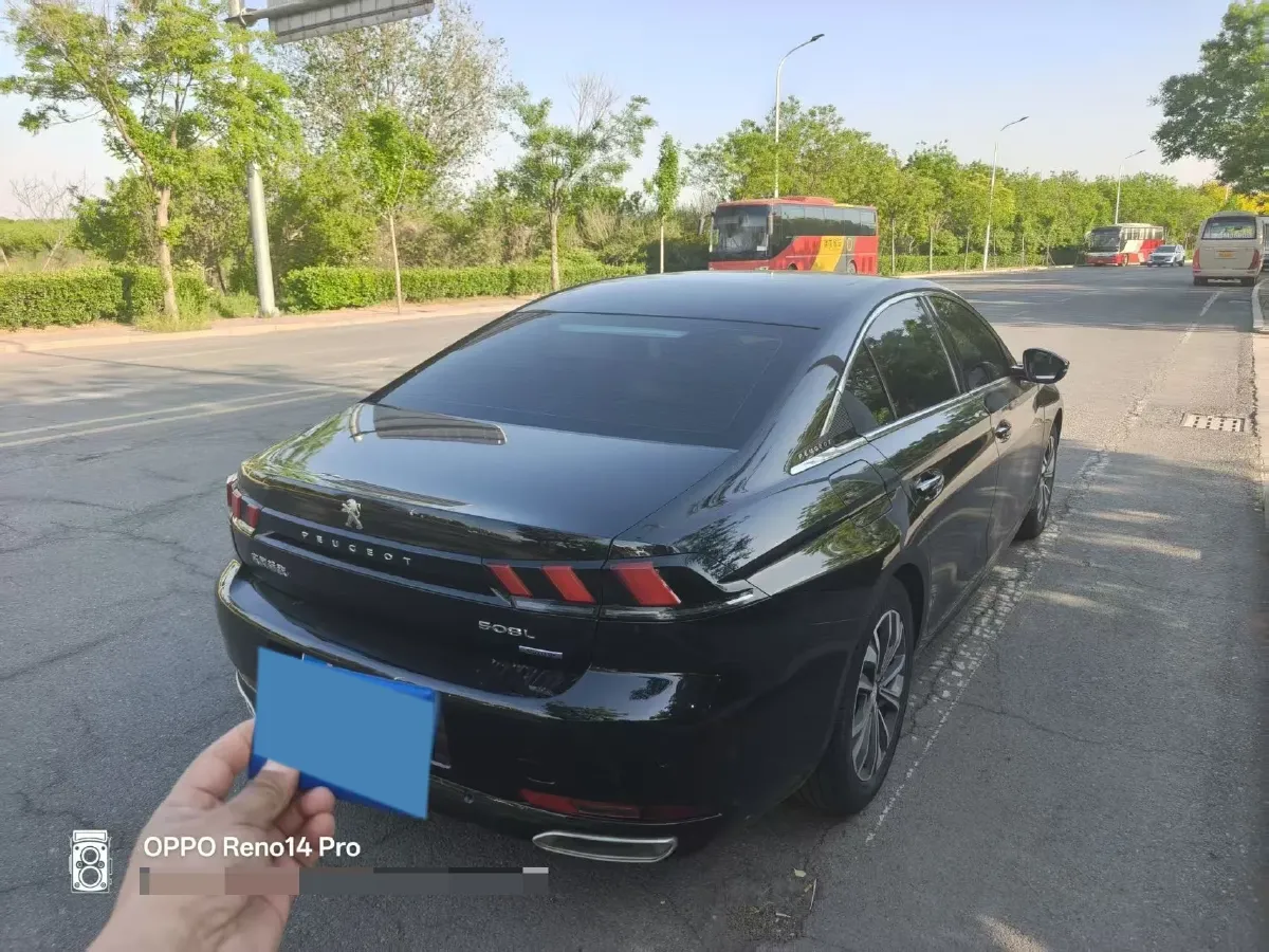 2022 Peugeot 508 1.8T 211HP L4 8AT,autocango,china used car exporter,china ev exporter,chinese used car exporter,chinese used ev exporter