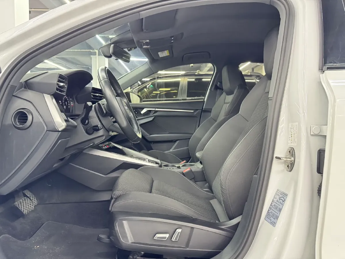 2022 Audi A3 1.4T 150HP L4 7DCT,autocango,china used car exporter,china ev exporter,chinese used car exporter,chinese used ev exporter