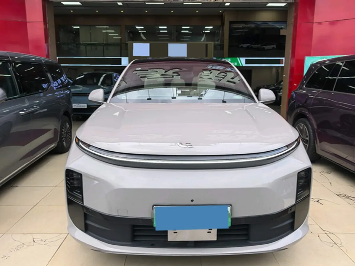 2024 Li L6 Range Extended 154HP L4 REEV 36.8KWH,autocango,china used car exporter,china ev exporter,chinese used car exporter,chinese used ev exporter