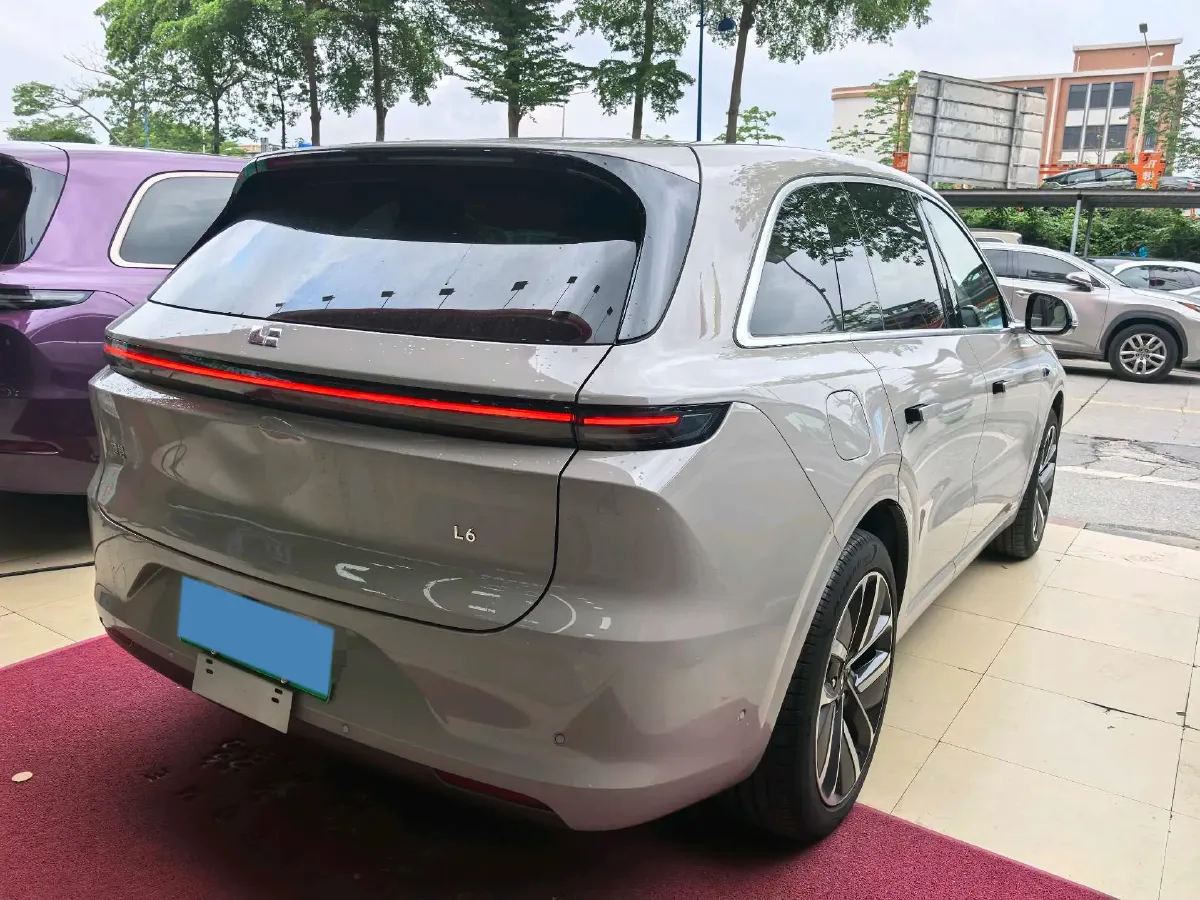 2024 Li L6 Range Extended 154HP L4 REEV 36.8KWH,autocango,china used car exporter,china ev exporter,chinese used car exporter,chinese used ev exporter