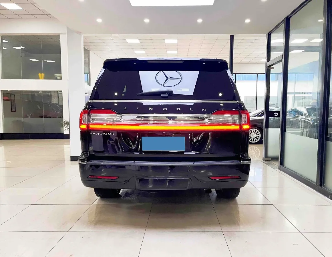 2018 Lincoln Navigator 3.5T 415HP V6 10AT,autocango,china used car exporter,china ev exporter,chinese used car exporter,chinese used ev exporter