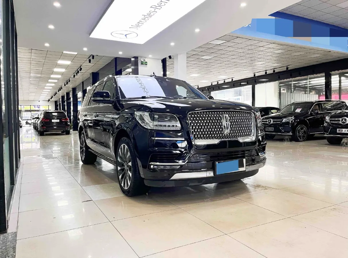 2018 Lincoln Navigator 3.5T 415HP V6 10AT,autocango,china used car exporter,china ev exporter,chinese used car exporter,chinese used ev exporter