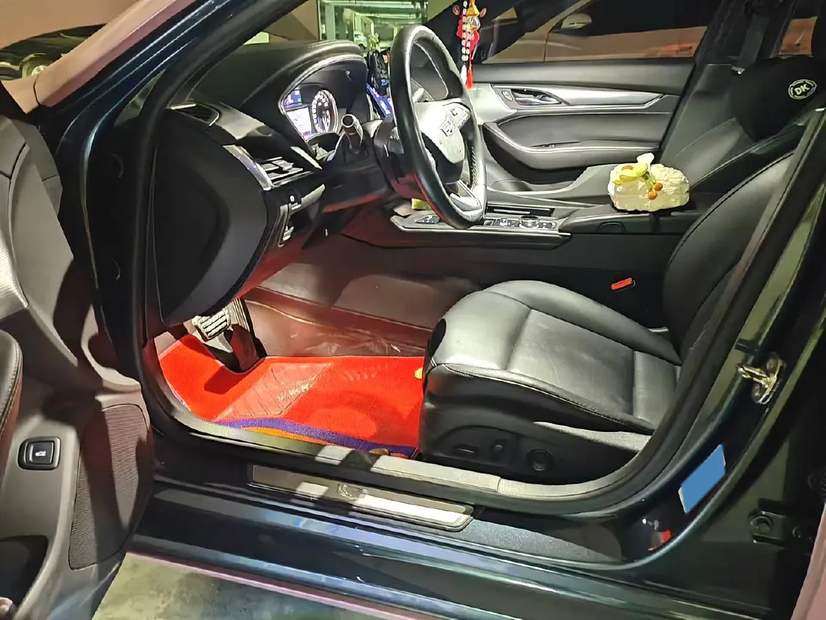 2022 Cadillac CT5 2.0T 237HP L4 10AT,autocango,china used car exporter,china ev exporter,chinese used car exporter,chinese used ev exporter