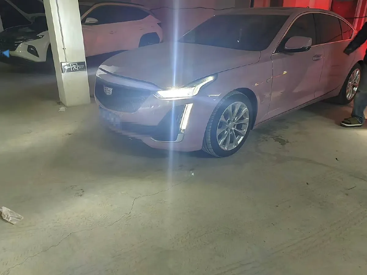 2022 Cadillac CT5 2.0T 237HP L4 10AT,autocango,china used car exporter,china ev exporter,chinese used car exporter,chinese used ev exporter
