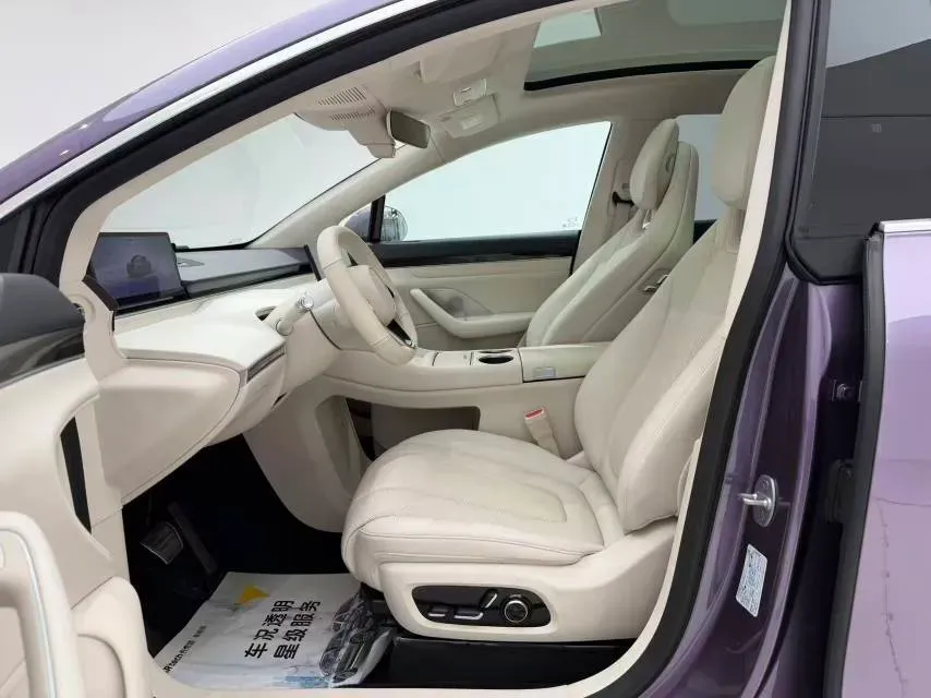 2025 Luxeed R7 REEV 156HP REEV 37KWH,autocango,china used car exporter,china ev exporter,chinese used car exporter,chinese used ev exporter