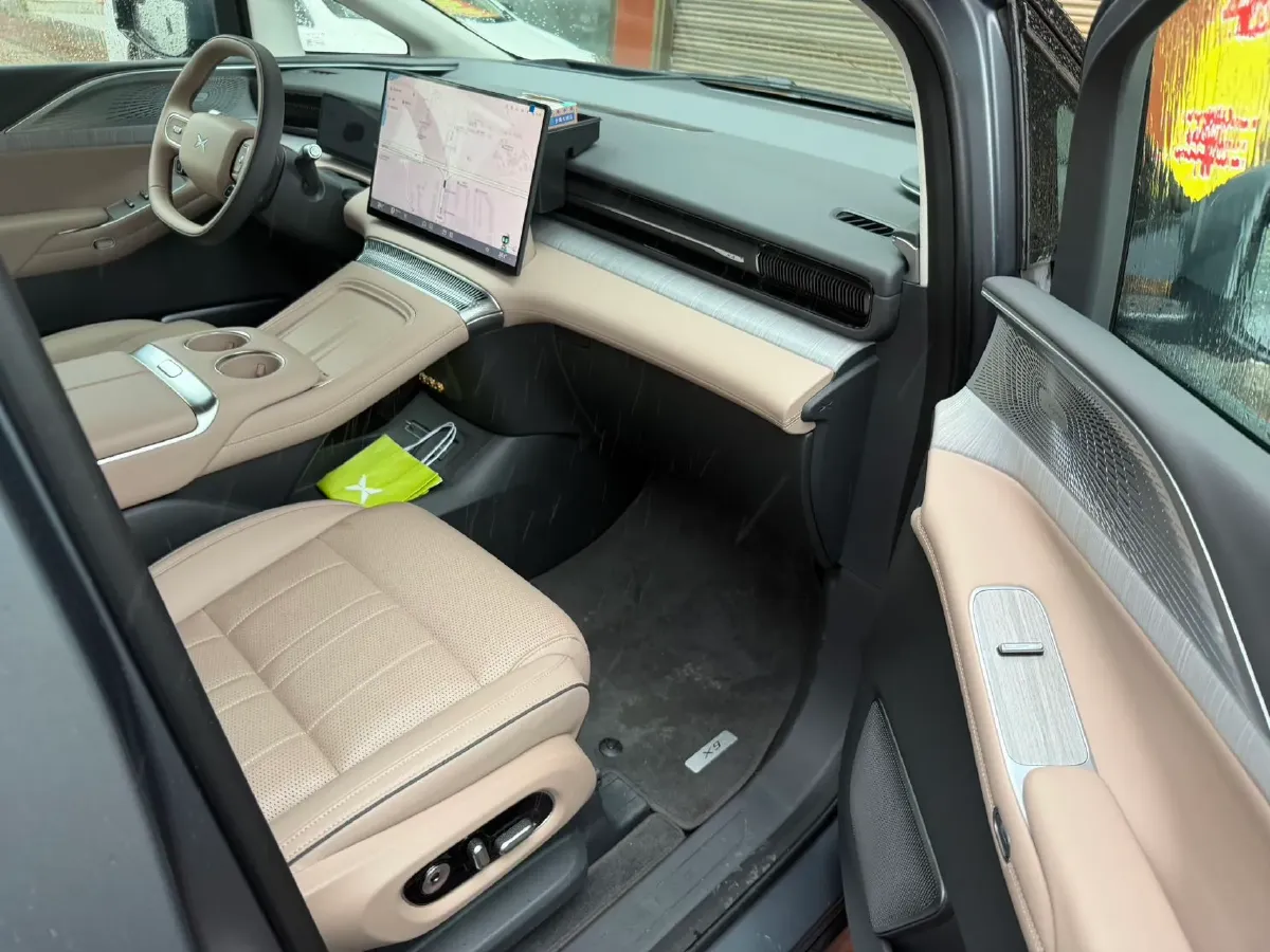 2026 Xpeng X9 REEV 150HP REEV,autocango,china used car exporter,china ev exporter,chinese used car exporter,chinese used ev exporter