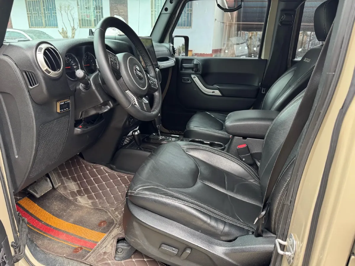 2017 Jeep Wrangler 3.0L 234HP V6 5AT,autocango,china used car exporter,china ev exporter,chinese used car exporter,chinese used ev exporter