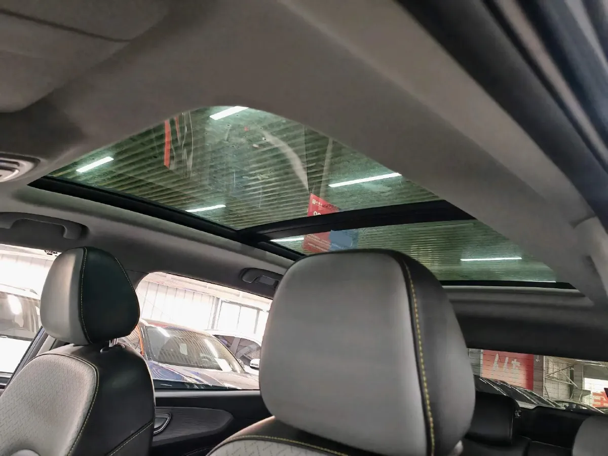 2020 Roewe RX5 1.5T 169HP L4 AMT PHEV 11.1KWH,autocango,china used car exporter,china ev exporter,chinese used car exporter,chinese used ev exporter