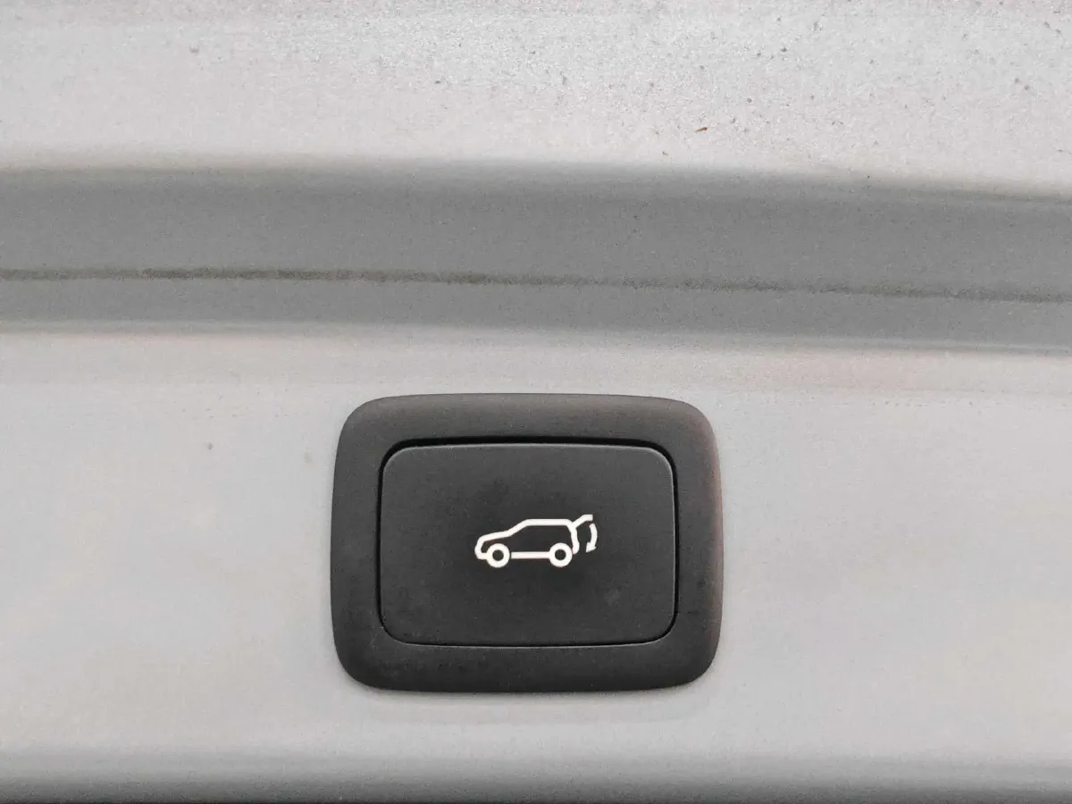 2020 Roewe RX5 1.5T 169HP L4 AMT PHEV 11.1KWH,autocango,china used car exporter,china ev exporter,chinese used car exporter,chinese used ev exporter