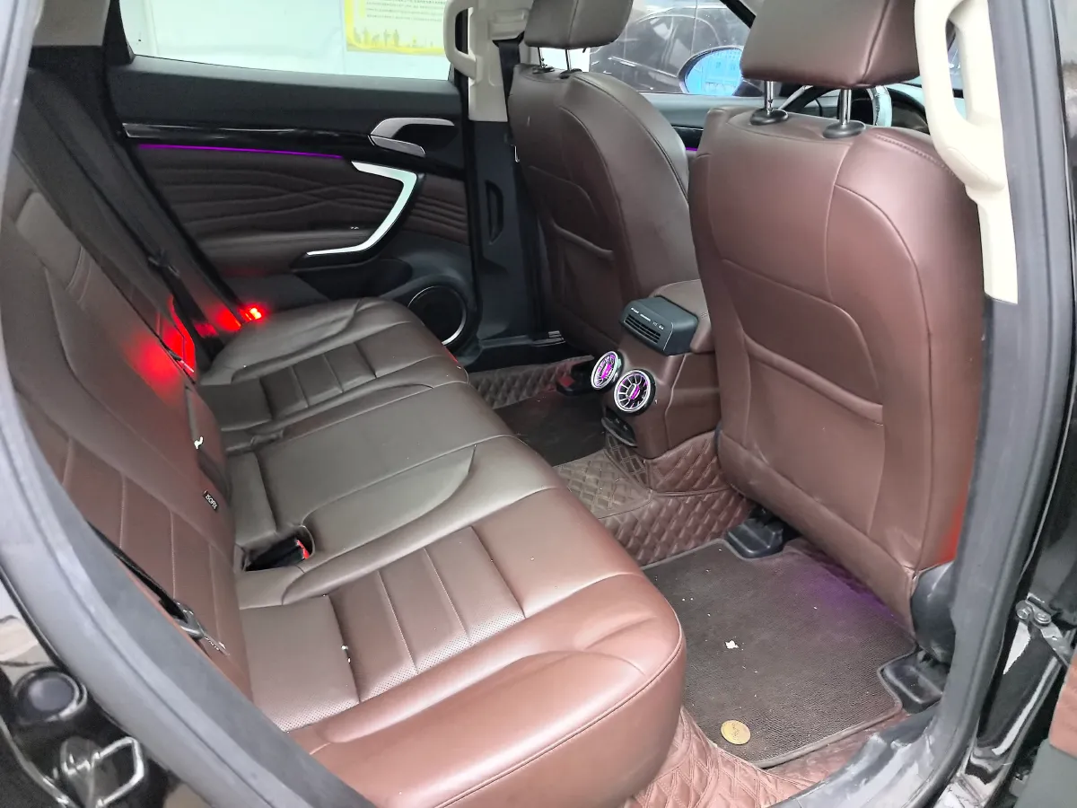 2018 WEY P8 2.0T 234HP L4 6DCT PHEV 12.96KWH,autocango,china used car exporter,china ev exporter,chinese used car exporter,chinese used ev exporter