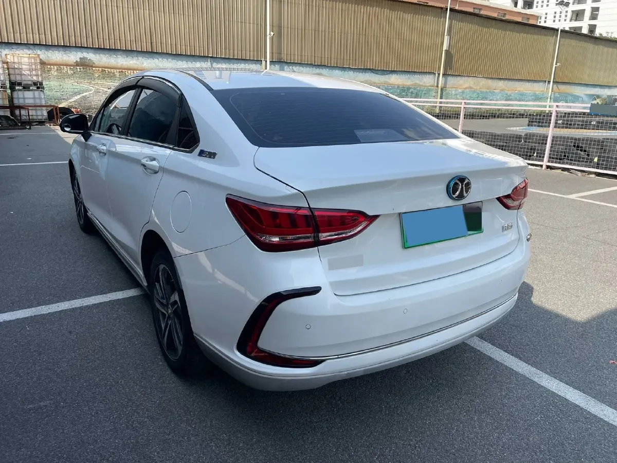 2018 BeiJing Auto EU5 BEV 53.66KWH,autocango,china used car exporter,china ev exporter,chinese used car exporter,chinese used ev exporter