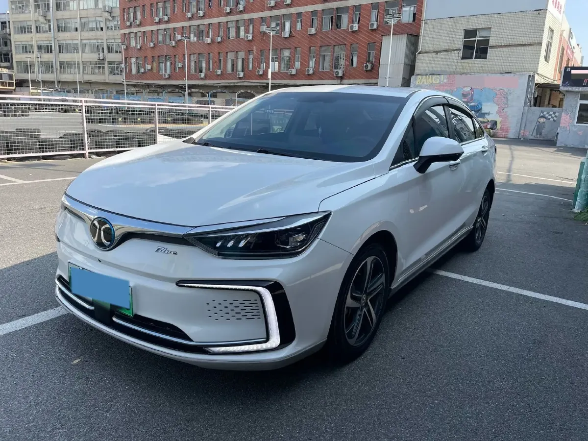 2018 BeiJing Auto EU5 BEV 53.66KWH,autocango,china used car exporter,china ev exporter,chinese used car exporter,chinese used ev exporter