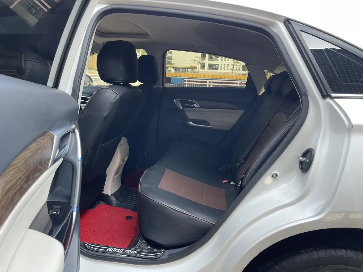 2018 BeiJing Auto EU5 BEV 53.66KWH,autocango,china used car exporter,china ev exporter,chinese used car exporter,chinese used ev exporter