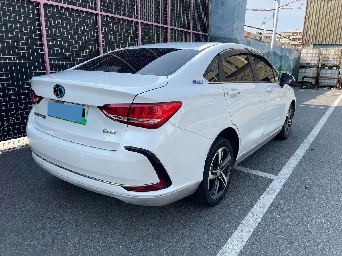 2018 BeiJing Auto EU5 BEV 53.66KWH,autocango,china used car exporter,china ev exporter,chinese used car exporter,chinese used ev exporter