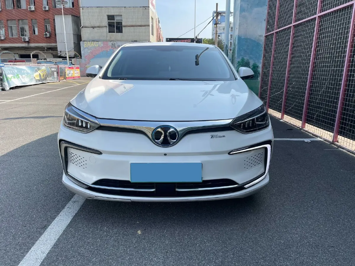 2018 BeiJing Auto EU5 BEV 53.66KWH,autocango,china used car exporter,china ev exporter,chinese used car exporter,chinese used ev exporter