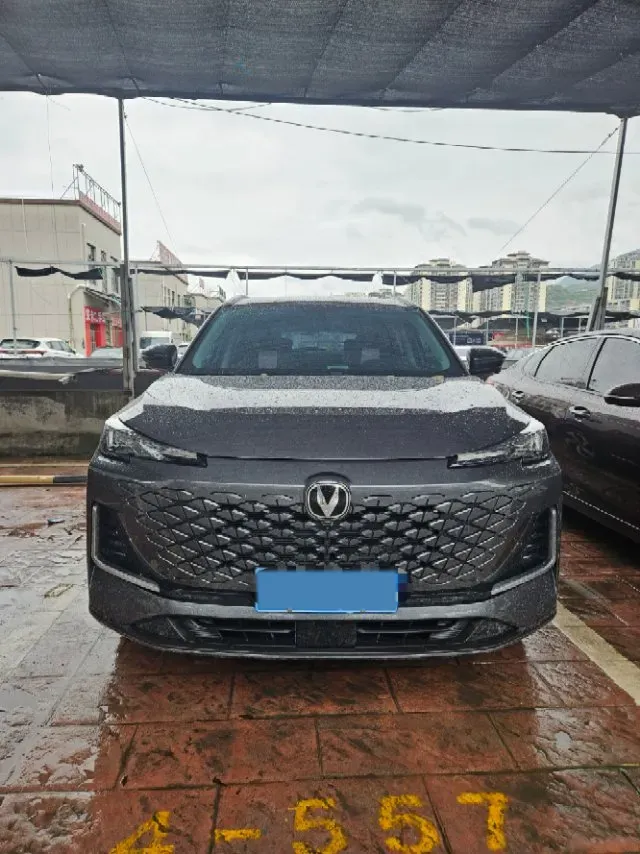 2023 ChangAn CS55 Plus 1.5T 188HP L4 7DCT,autocango,china used car exporter,china ev exporter,chinese used car exporter,chinese used ev exporter