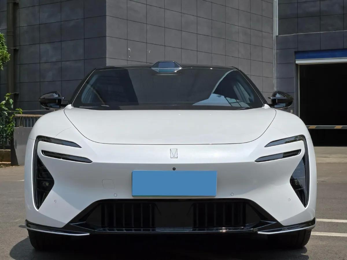 2025 Avatr 06 BEV,autocango,china used car exporter,china ev exporter,chinese used car exporter,chinese used ev exporter