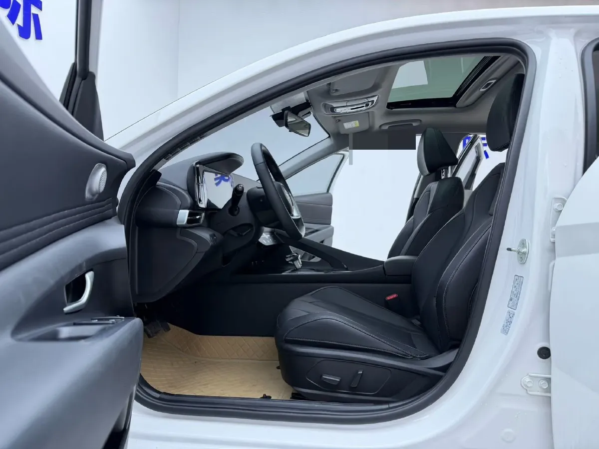 2022 Hyundai Elantra 1.5L 115HP L4 CVT,autocango,china used car exporter,china ev exporter,chinese used car exporter,chinese used ev exporter