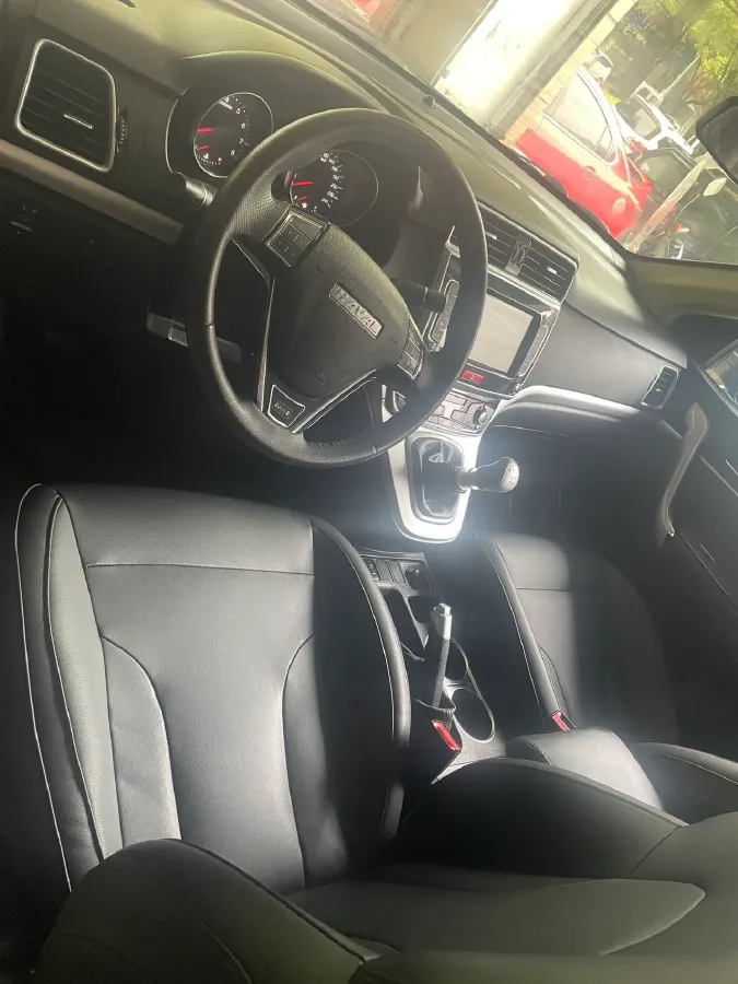 2019 Haval M6 1.5T 150HP L4 6MT,autocango,china used car exporter,china ev exporter,chinese used car exporter,chinese used ev exporter