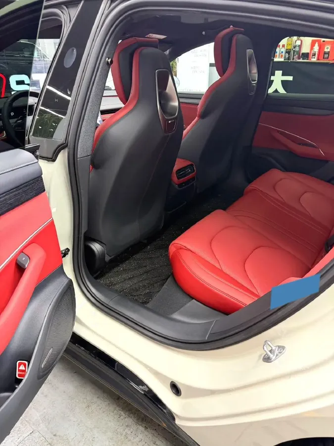 2024 MI SU7 BEV 73.6KWH,autocango,china used car exporter,china ev exporter,chinese used car exporter,chinese used ev exporter