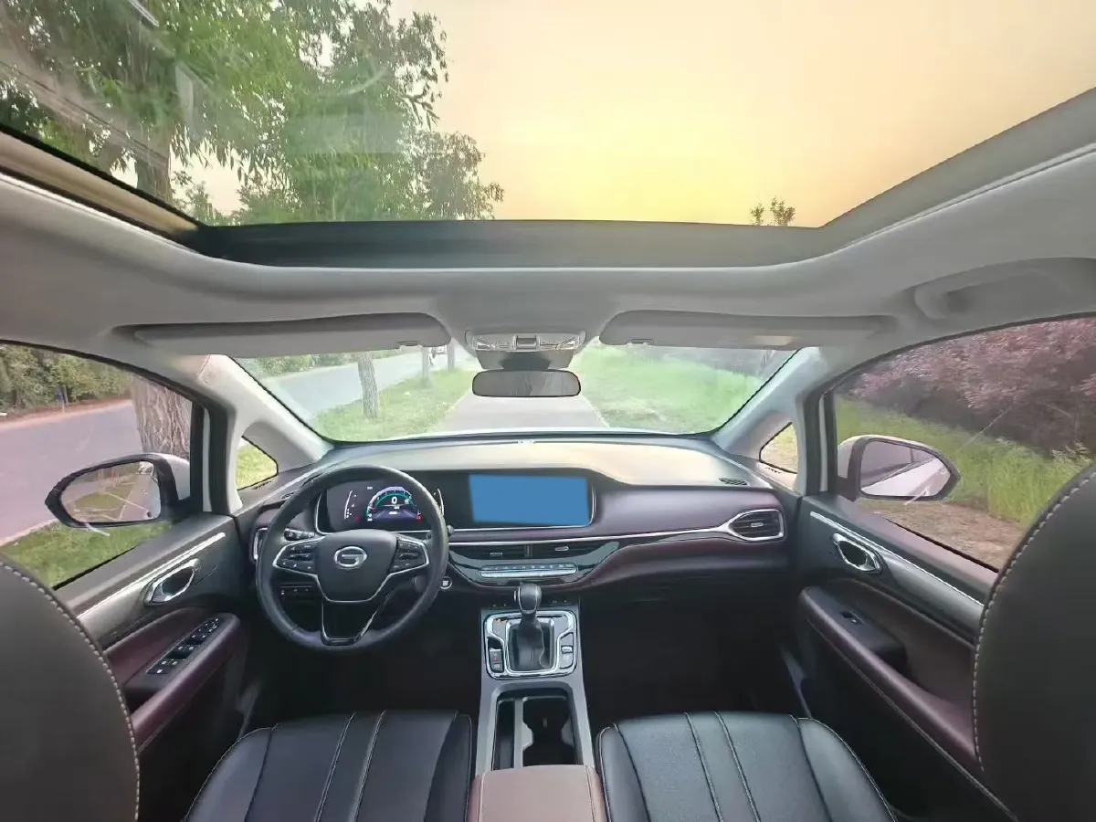 2021 GAC Trumpchi M6 1.5T 169HP L4 6AT,autocango,china used car exporter,china ev exporter,chinese used car exporter,chinese used ev exporter