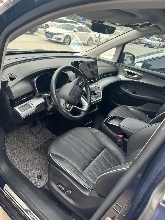 2022 Roewe iMAX8 2.0T 234HP L4 8AT,autocango,china used car exporter,china ev exporter,chinese used car exporter,chinese used ev exporter