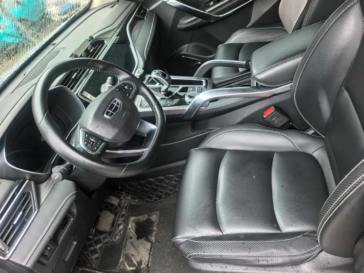 2020 Roewe i6 1.5T 169HP L4 7DCT,autocango,china used car exporter,china ev exporter,chinese used car exporter,chinese used ev exporter