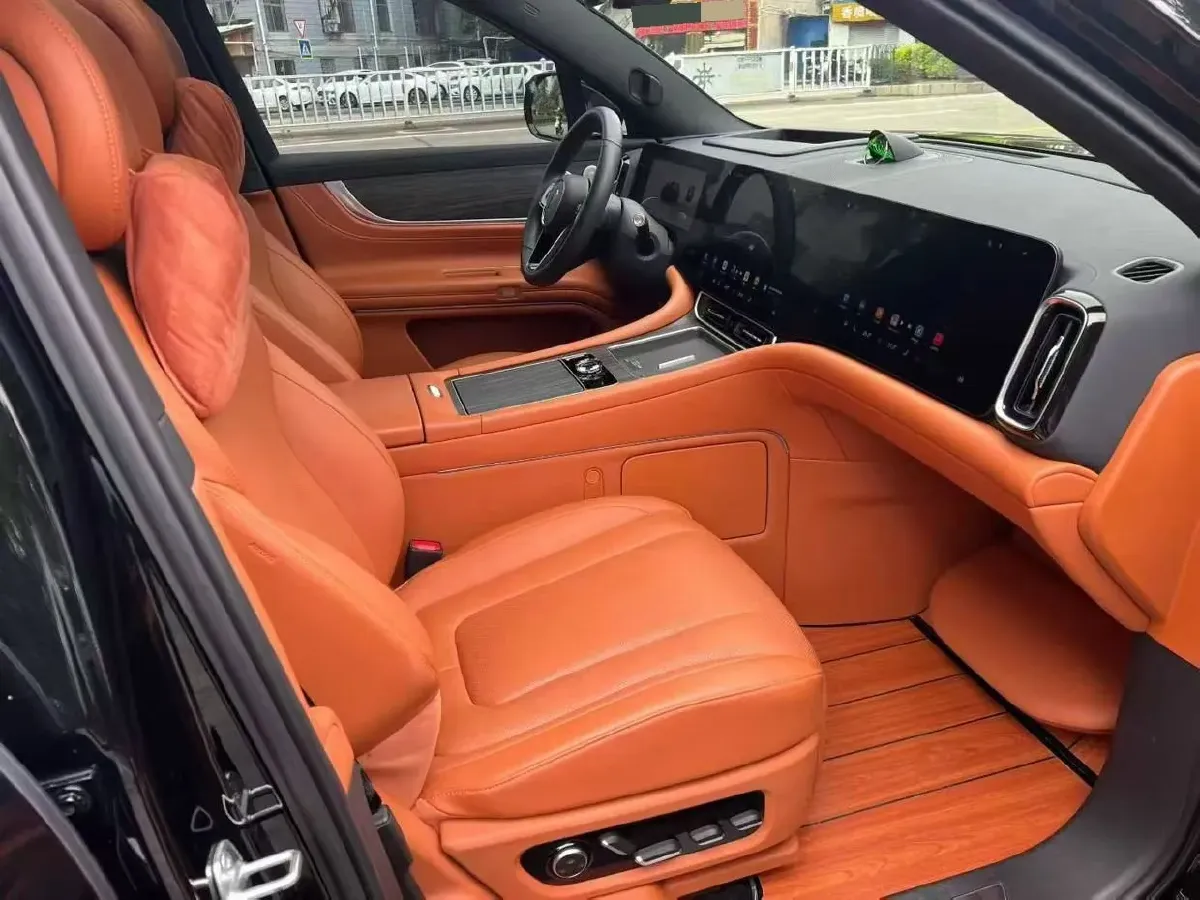 2024 AITO AITO M9 1.5T 152HP L4 REEV 42KWH,autocango,china used car exporter,china ev exporter,chinese used car exporter,chinese used ev exporter