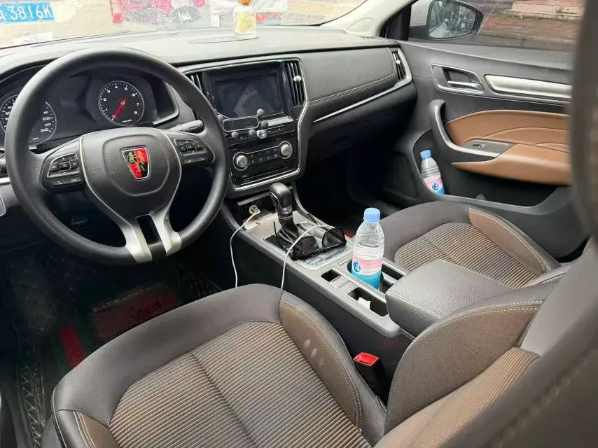 2019 Roewe i6 1.6L 125HP L4 CVT,autocango,china used car exporter,china ev exporter,chinese used car exporter,chinese used ev exporter