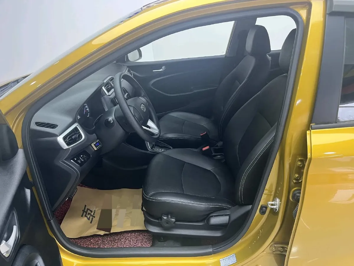 2017 Hyundai Reina 1.4L 95HP L4 4AT,autocango,china used car exporter,china ev exporter,chinese used car exporter,chinese used ev exporter