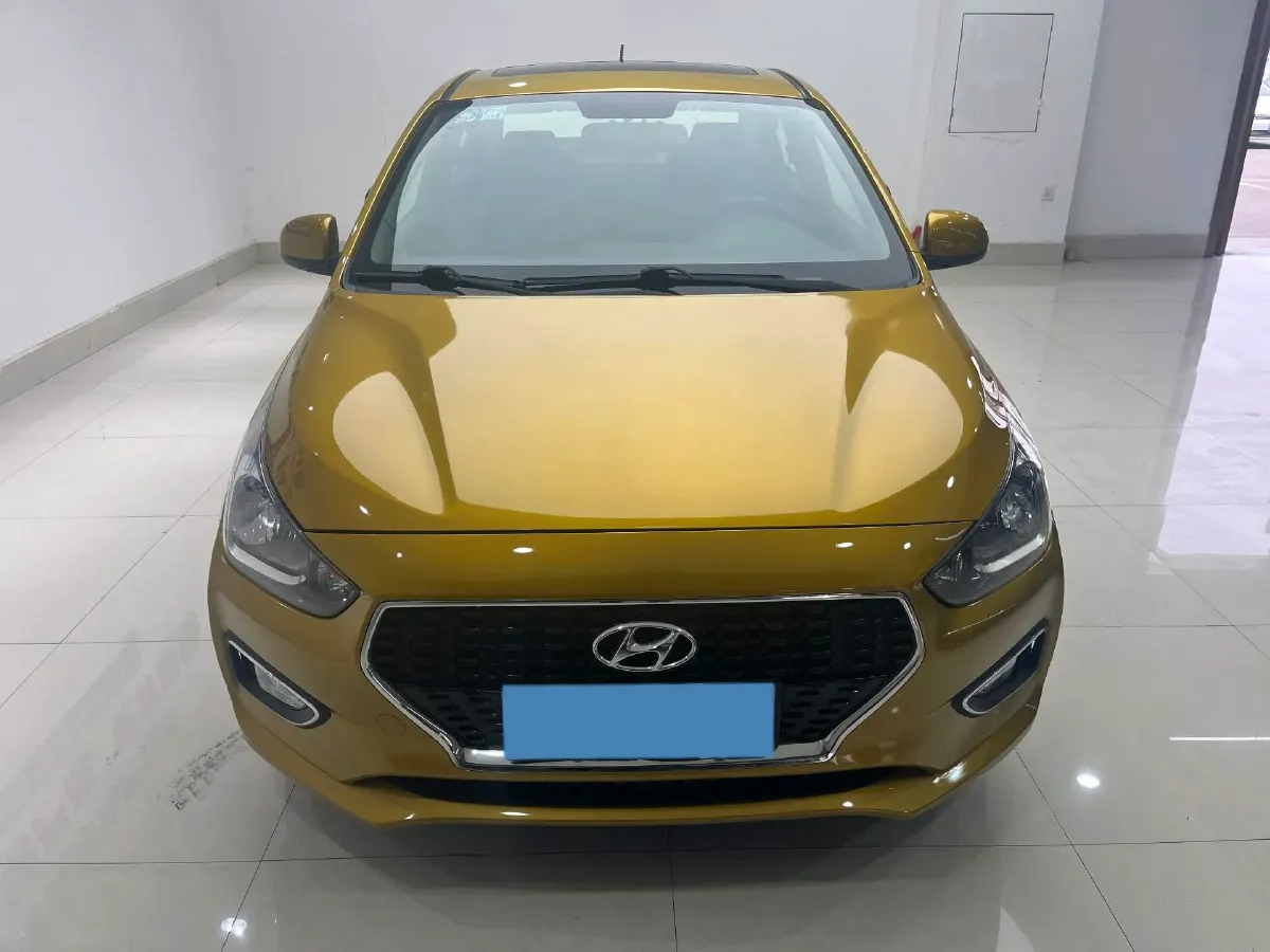 2017 Hyundai Reina 1.4L 95HP L4 4AT,autocango,china used car exporter,china ev exporter,chinese used car exporter,chinese used ev exporter
