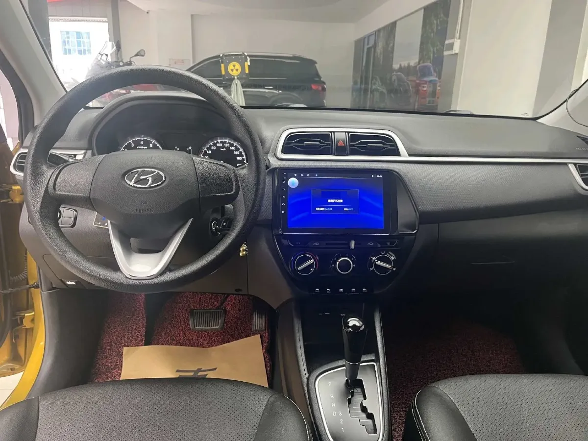 2017 Hyundai Reina 1.4L 95HP L4 4AT,autocango,china used car exporter,china ev exporter,chinese used car exporter,chinese used ev exporter