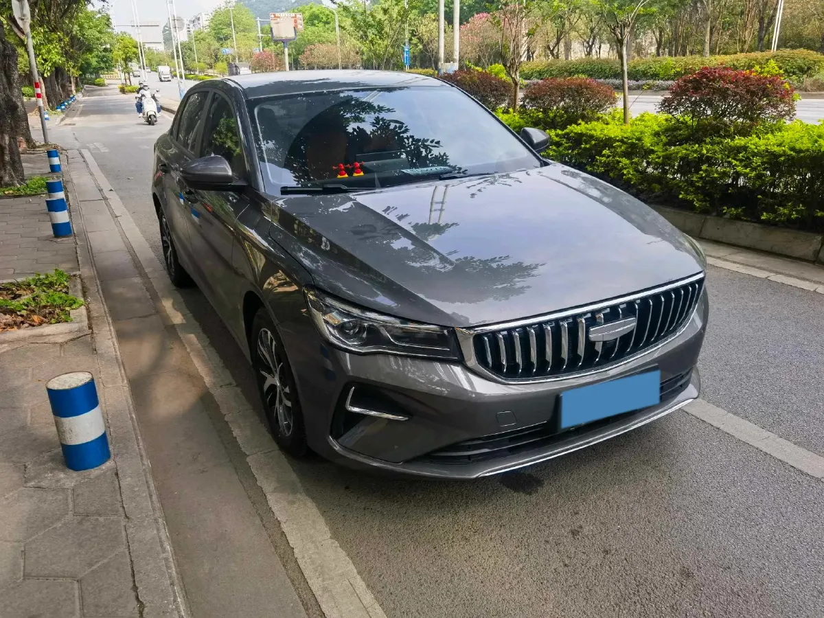 2025 Geely Emgrand 1.5L 127HP L4 CVT,autocango,china used car exporter,china ev exporter,chinese used car exporter,chinese used ev exporter