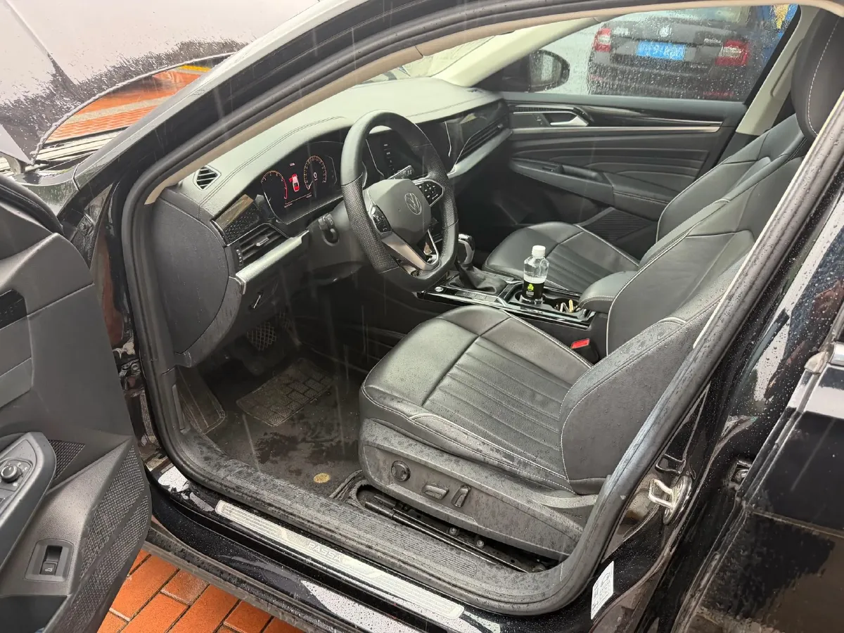 2022 Xpeng P7 BEV 60.2KWH,autocango,china used car exporter,china ev exporter,chinese used car exporter,chinese used ev exporter