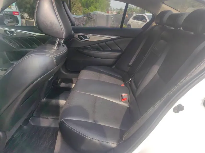 2018 Jeep Grand Commander 2.0T 265HP L4 9AT,autocango,china used car exporter,china ev exporter,chinese used car exporter,chinese used ev exporter