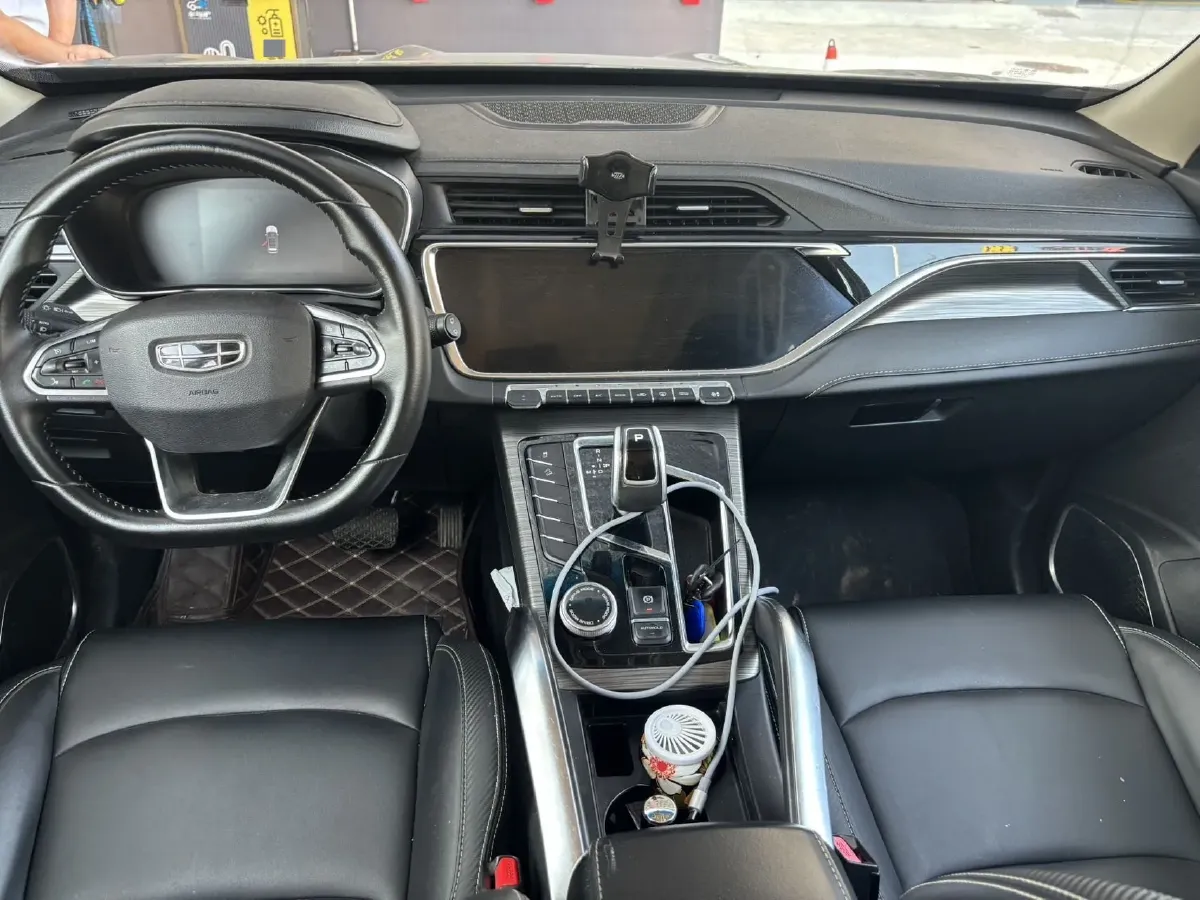 2020 Geely Azkarra 1.8T 184HP L4 7DCT,autocango,china used car exporter,china ev exporter,chinese used car exporter,chinese used ev exporter