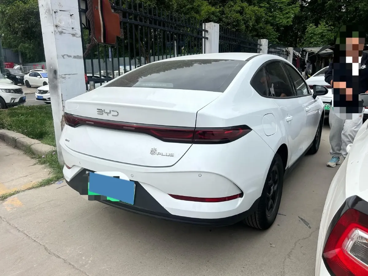 2025 BYD Qin Plus 1.5L 101HP L4 E-CVT PHEV 7.68KWH,autocango,china used car exporter,china ev exporter,chinese used car exporter,chinese used ev exporter