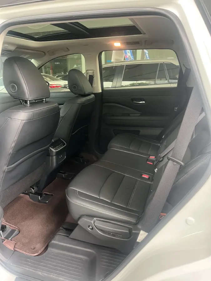 2024 Nissan Pathfinder 2.0T 252HP L4 9AT,autocango,china used car exporter,china ev exporter,chinese used car exporter,chinese used ev exporter