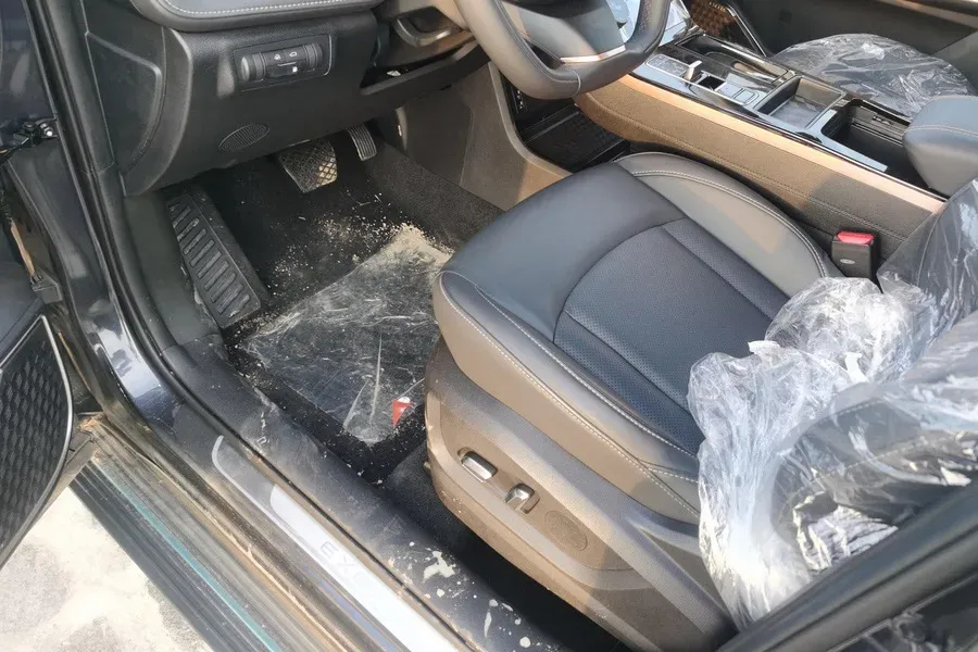 2022 DongFeng Forthing T5 1.5T 165HP L4 6AT,autocango,china used car exporter,china ev exporter,chinese used car exporter,chinese used ev exporter