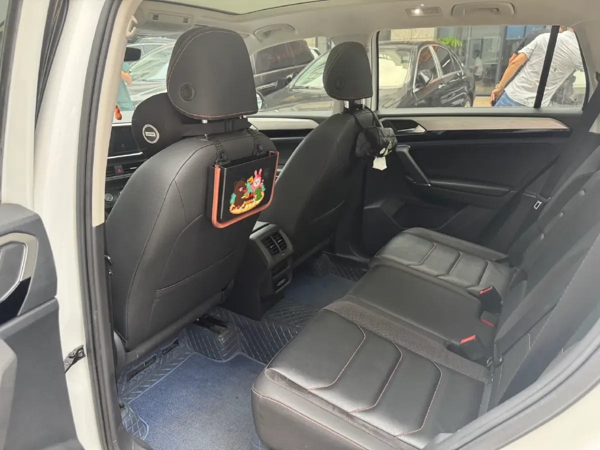 2021 Volkswagen Tayron 2.0T 186HP L4 7DCT,autocango,china used car exporter,china ev exporter,chinese used car exporter,chinese used ev exporter