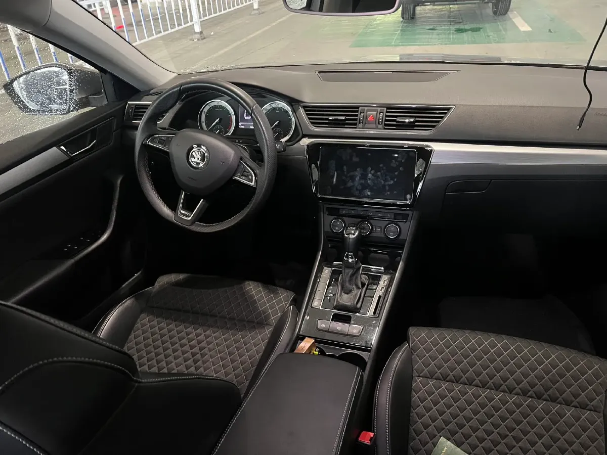 2018 Nissan Terra 2.5L 184HP L4 7AT,autocango,china used car exporter,china ev exporter,chinese used car exporter,chinese used ev exporter