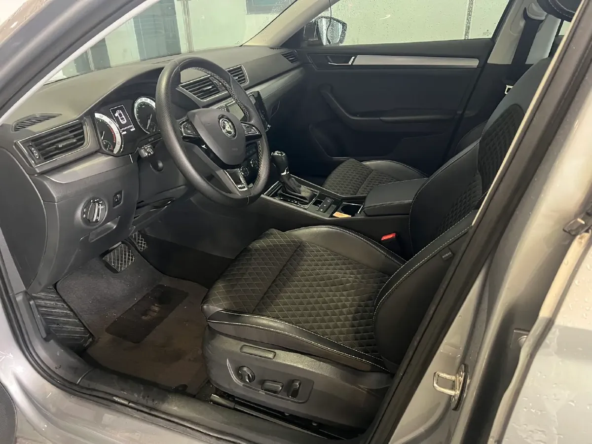 2018 Nissan Terra 2.5L 184HP L4 7AT,autocango,china used car exporter,china ev exporter,chinese used car exporter,chinese used ev exporter