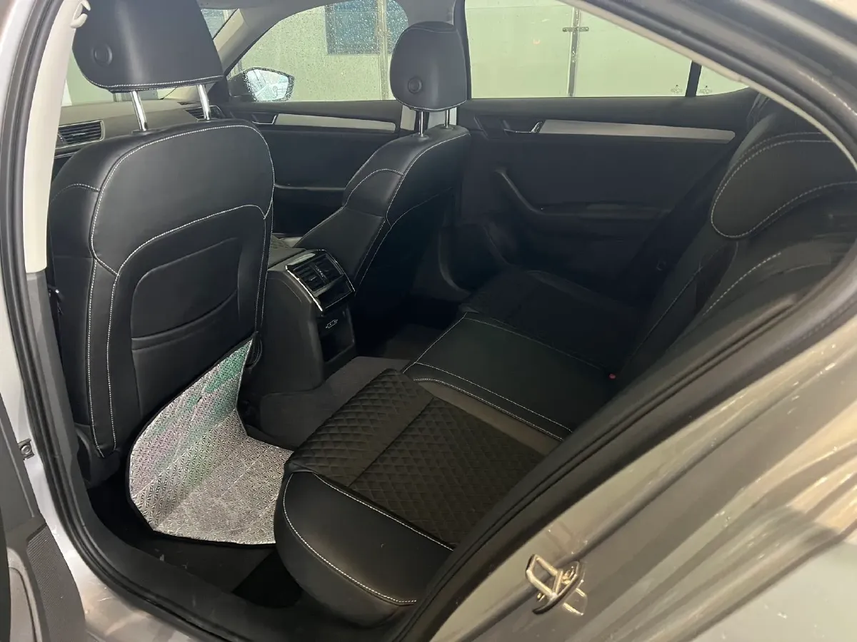 2018 Nissan Terra 2.5L 184HP L4 7AT,autocango,china used car exporter,china ev exporter,chinese used car exporter,chinese used ev exporter