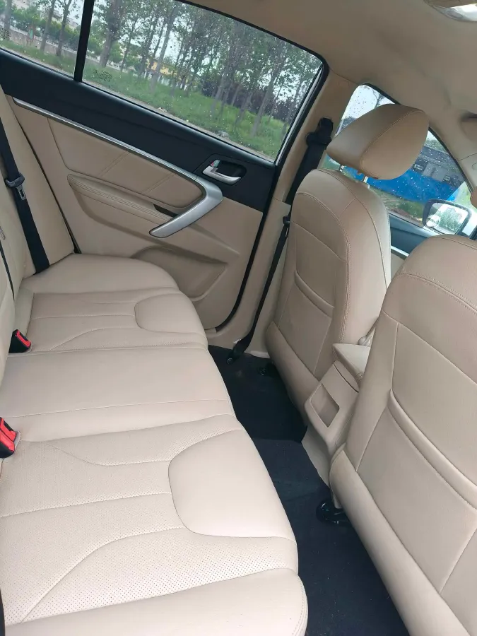 2017 Geely Emgrand 1.5L 109HP L4 CVT,autocango,china used car exporter,china ev exporter,chinese used car exporter,chinese used ev exporter