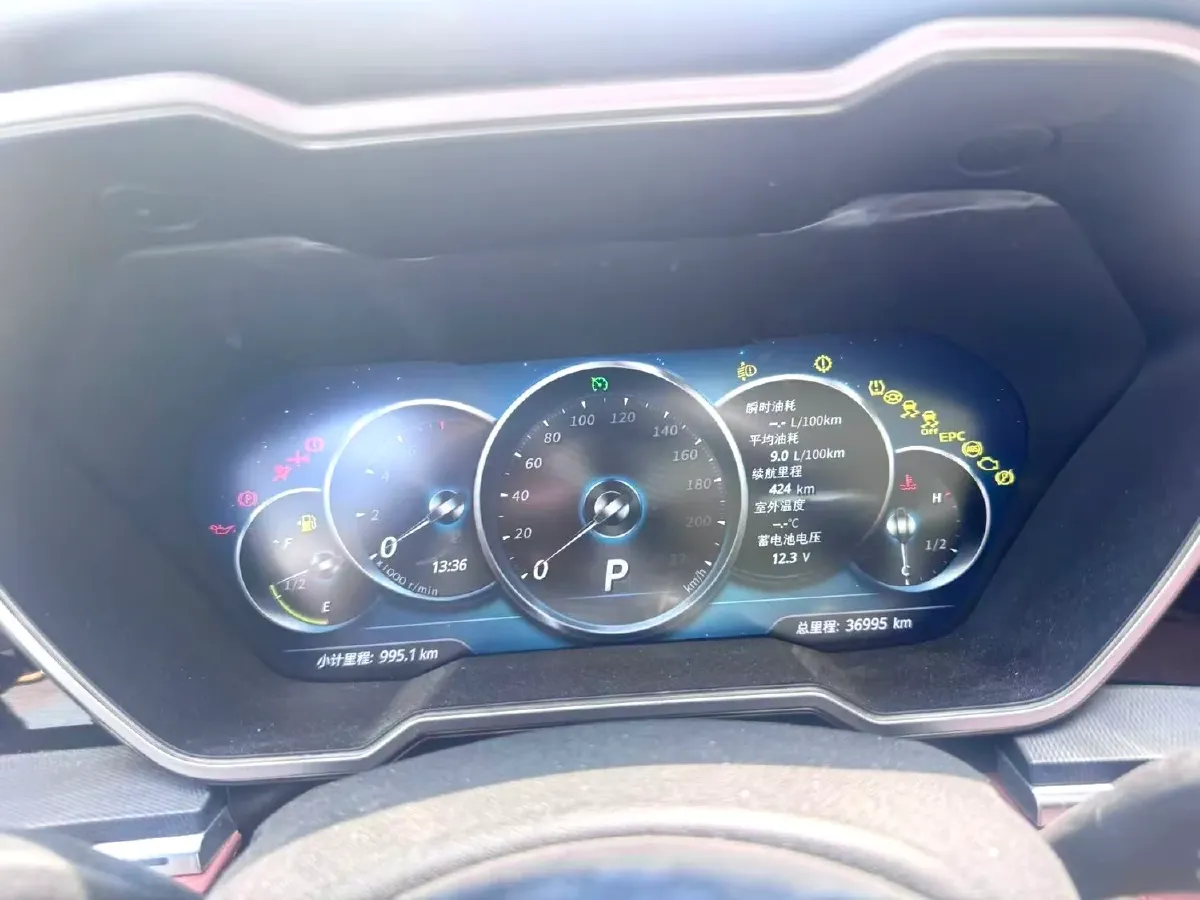 2017 Zotye T700 1.8T 177HP L4 6DCT,autocango,china used car exporter,china ev exporter,chinese used car exporter,chinese used ev exporter